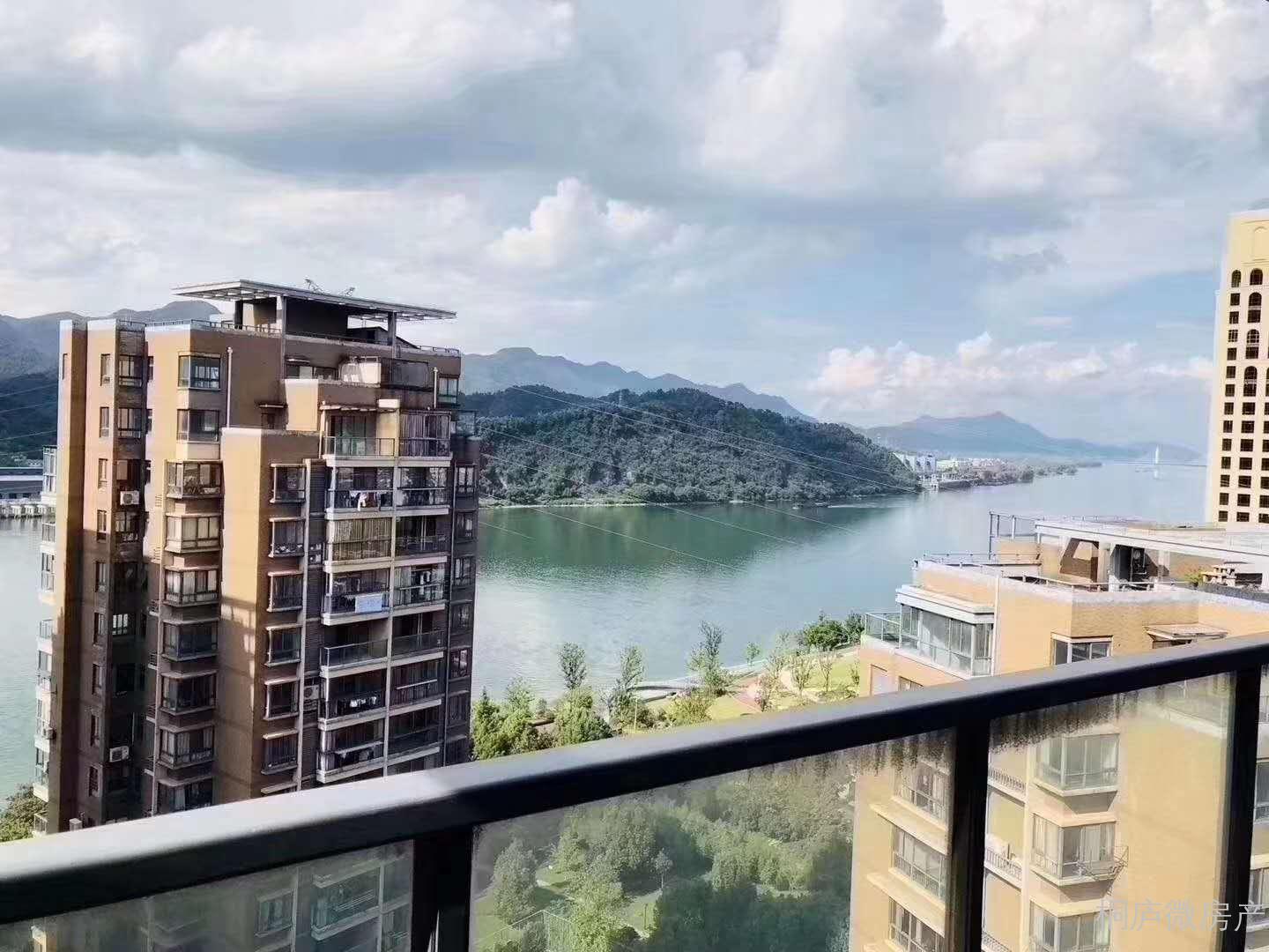 0万元 城南街道 水岸华庭 1室1厅1卫/44.7m 2 73.