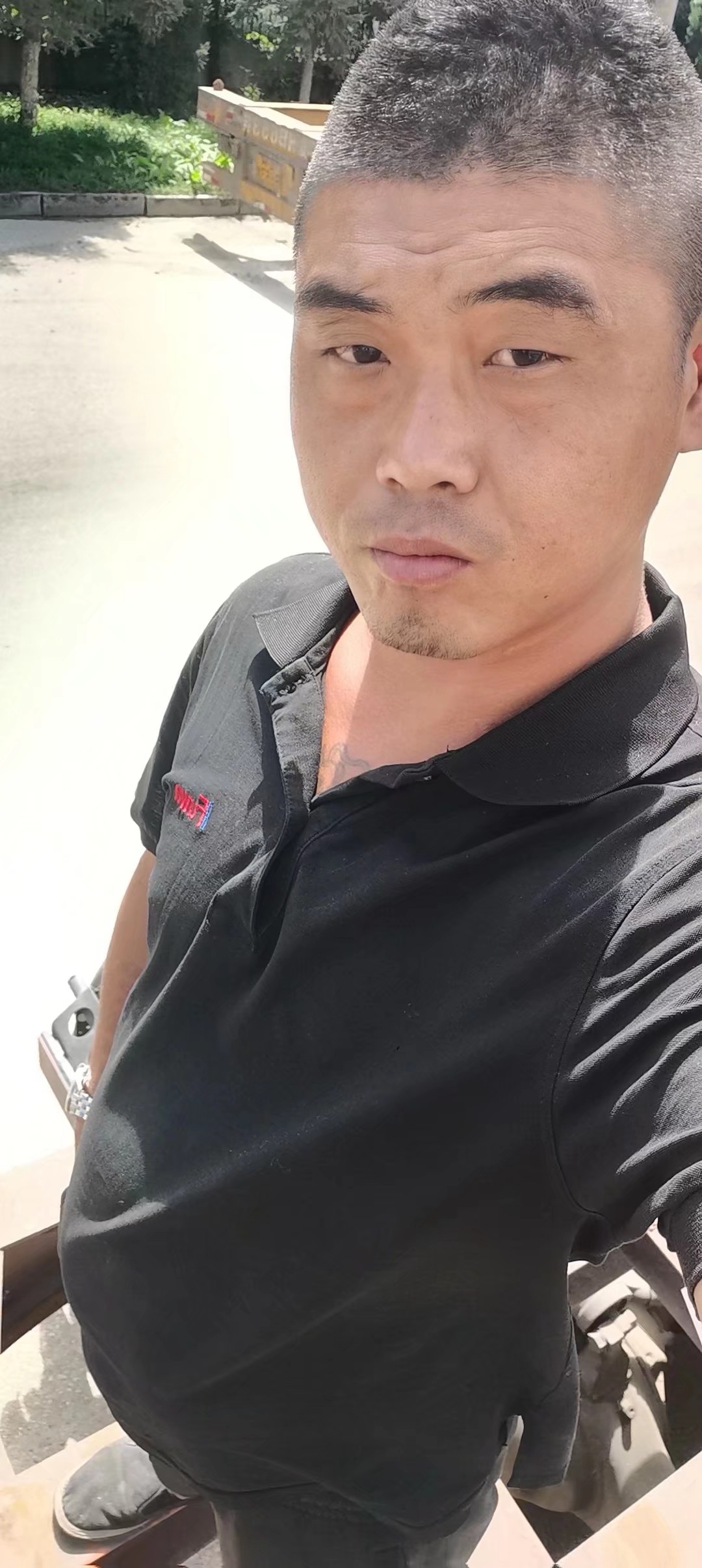 张先生