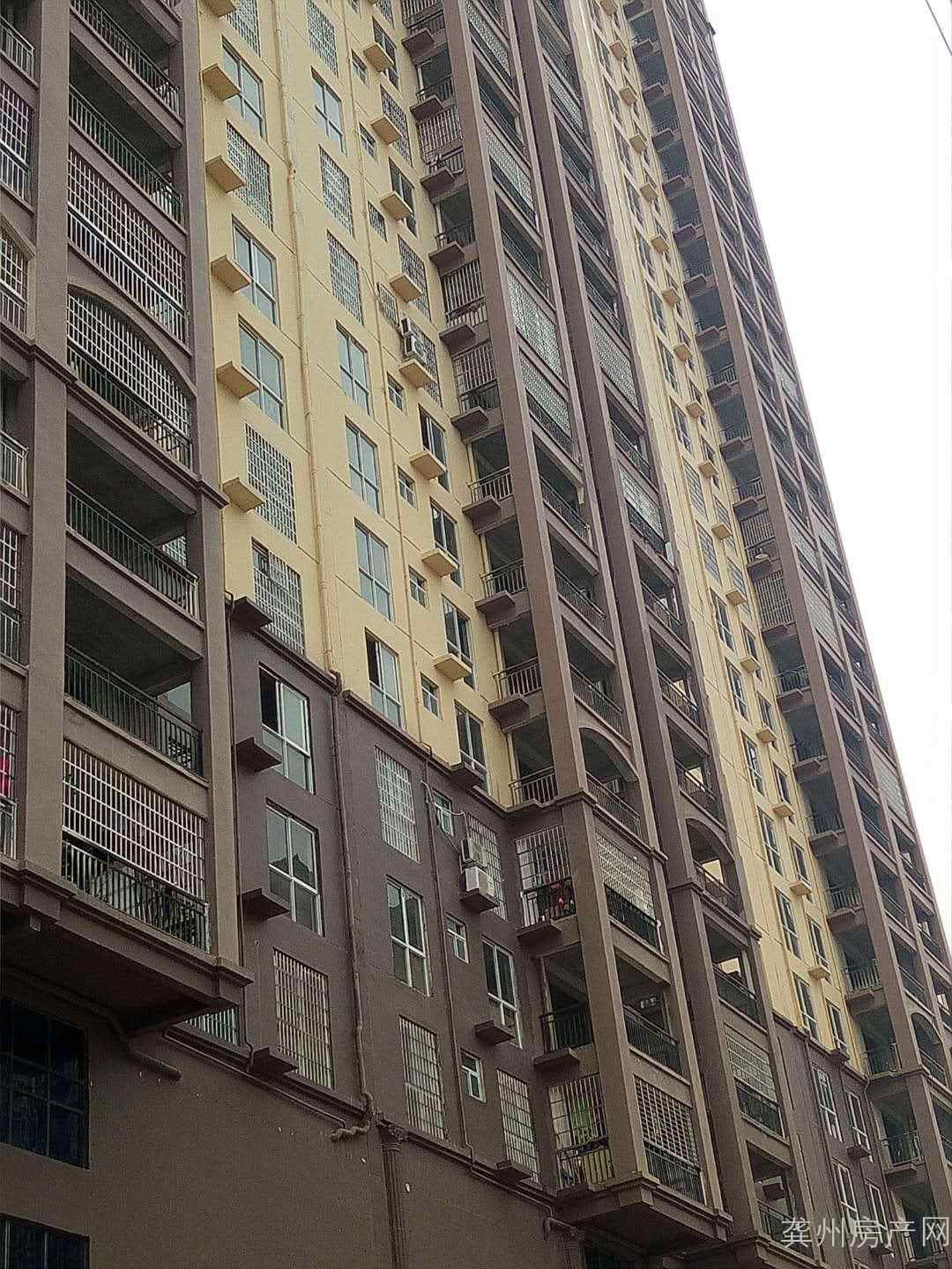 东湖小学对面汇东星城全新装修房电梯3房出租 | 龚州房产网-平南房产