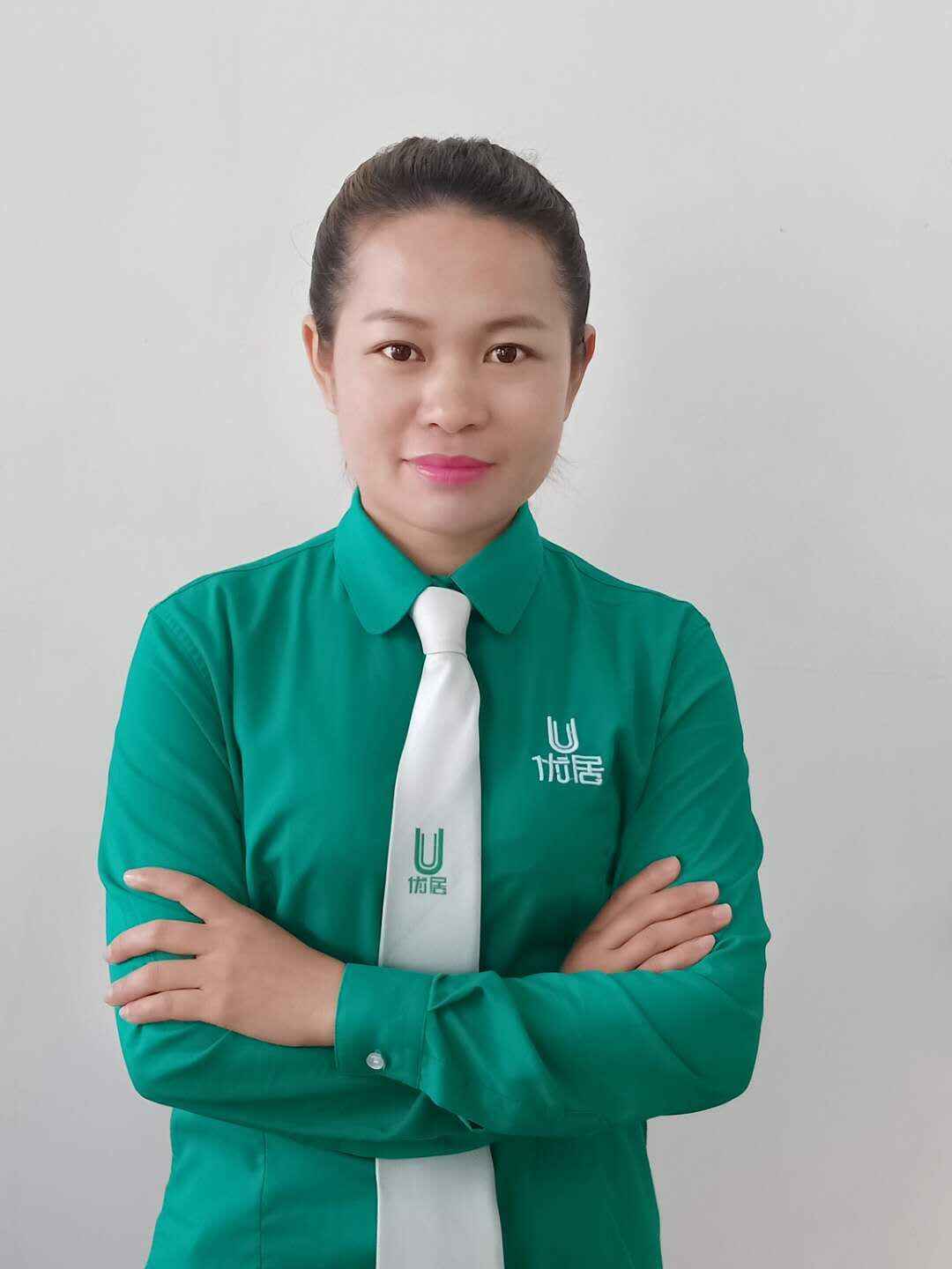 华荣荔园精装修四房 | 灵山房产网