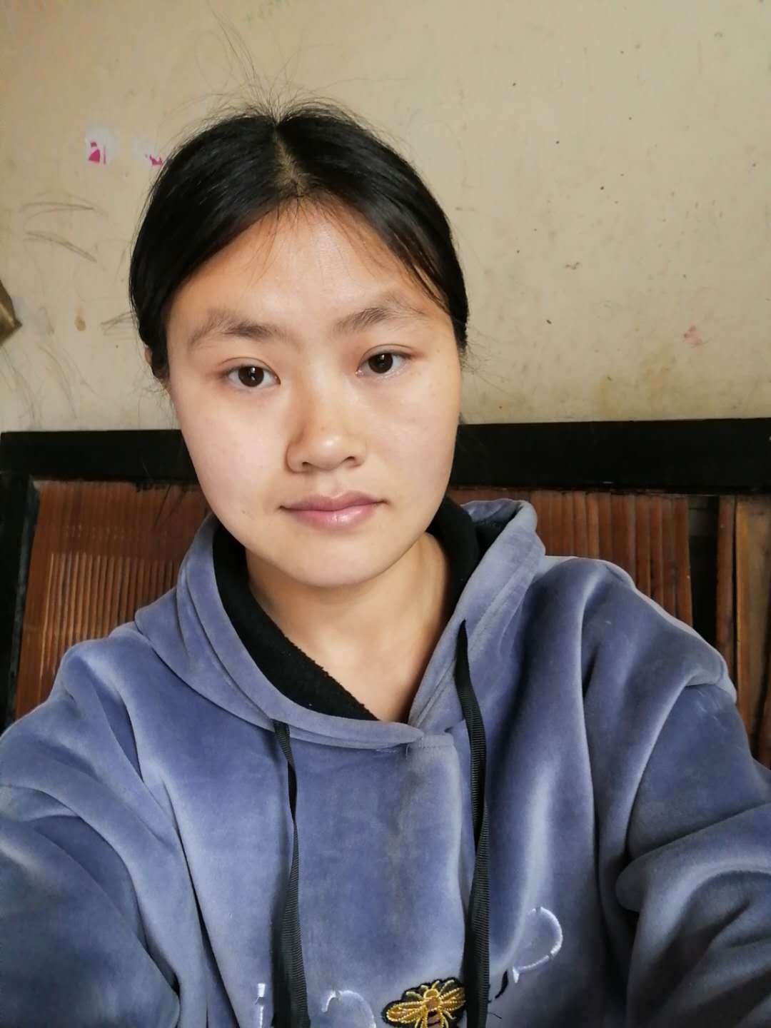 董女士