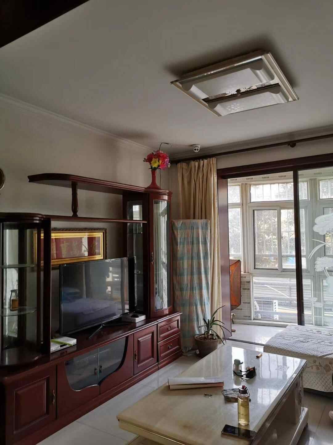 运河家园3居室114平米,115万,全天采光,好楼层,好户型.赠送地下室.