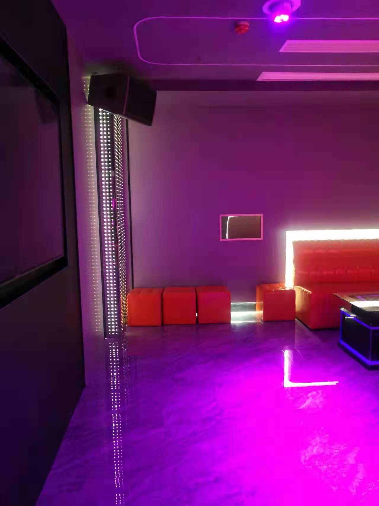 demo